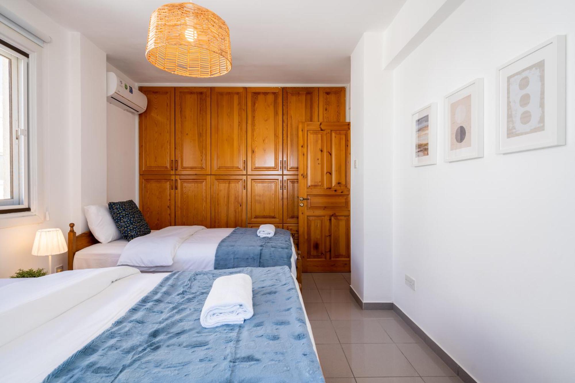 Jayde 2-Bedroom Apartment In Larnaca Dış mekan fotoğraf