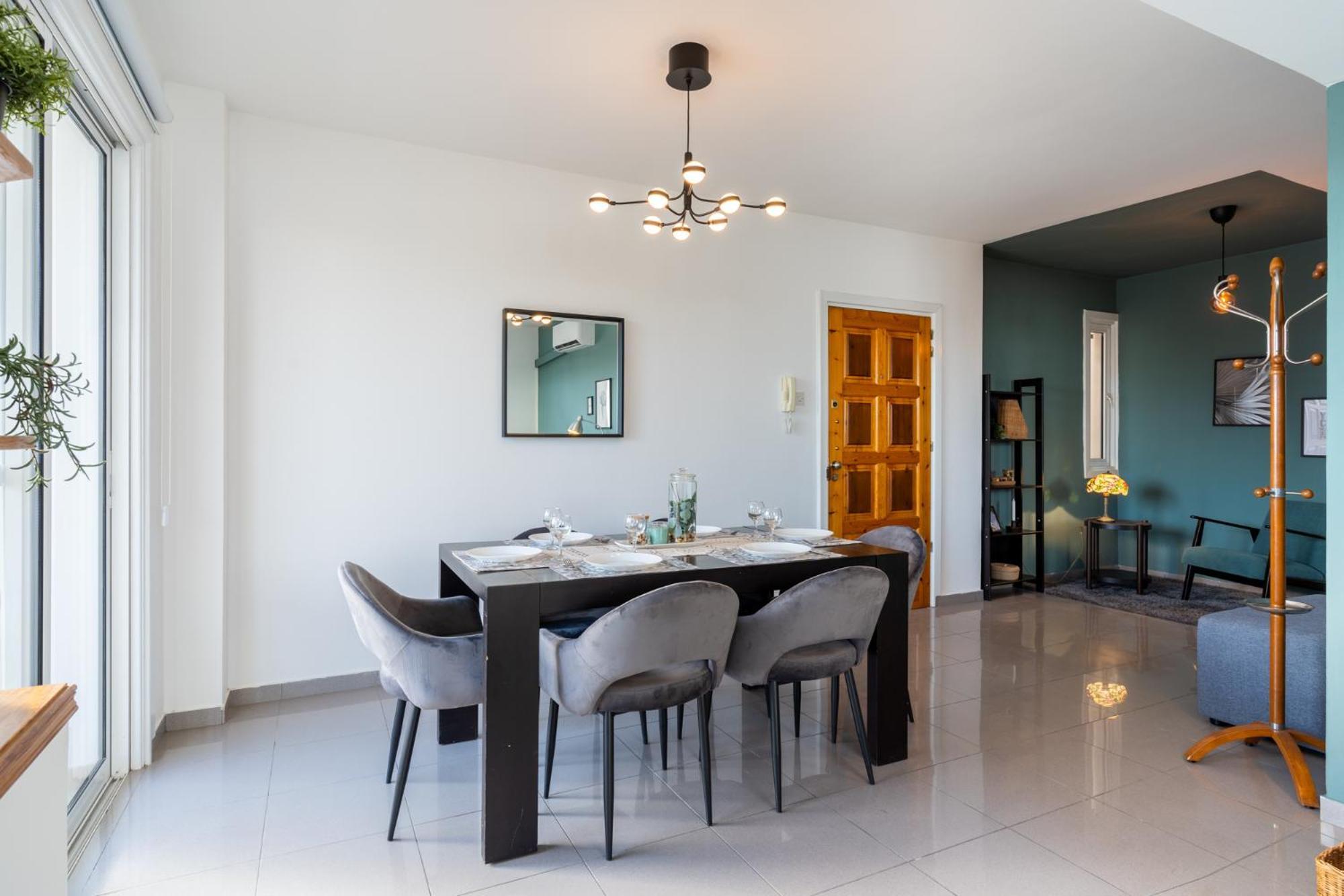 Jayde 2-Bedroom Apartment In Larnaca Dış mekan fotoğraf